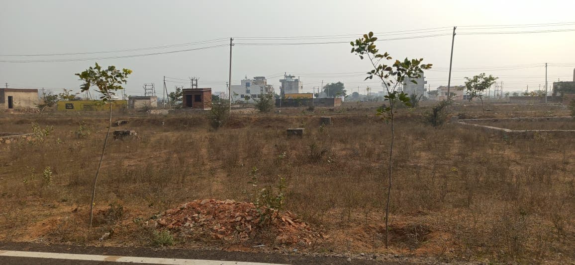 627 square meter, JDA, North, Commercial plot is available for sale at Ring Road — photo 1